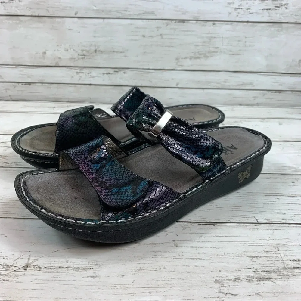 Alegria Karmen Black/Purple Snake Print Metallic platform Slide